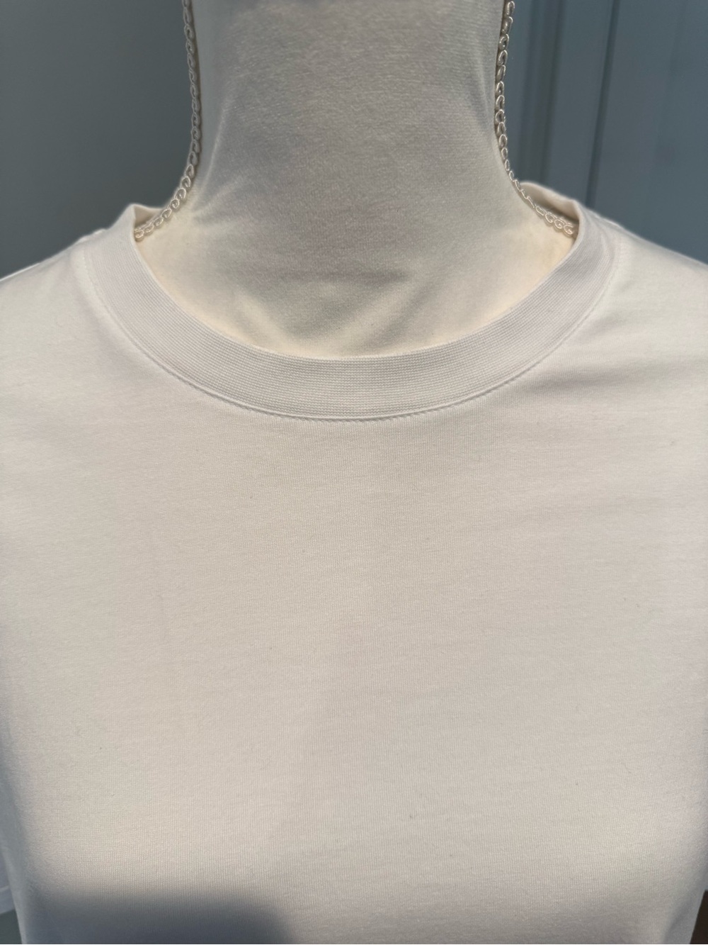 💯 % AUTHENTIC BURBERRY TEE SHIRT - Picture 2 of 11